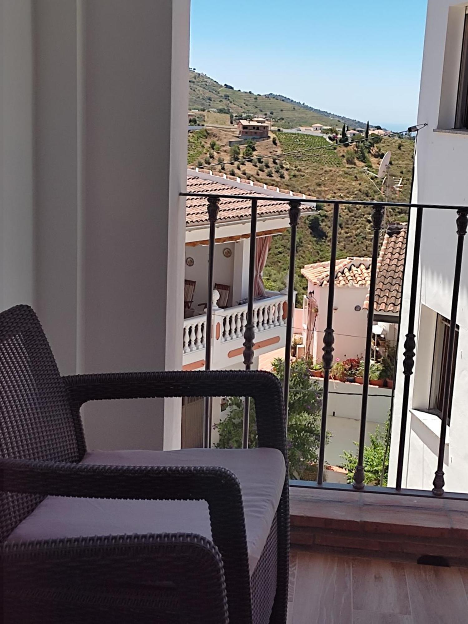 Apartamentos Maria Cómpeta Zewnętrze zdjęcie